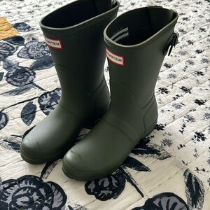 Hunter green rain boots